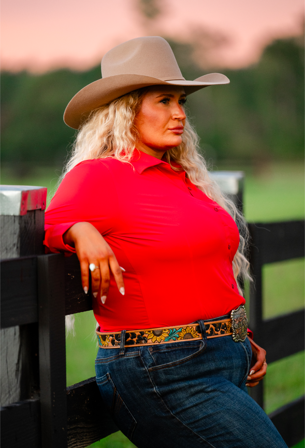Bright Red cooling material pullover