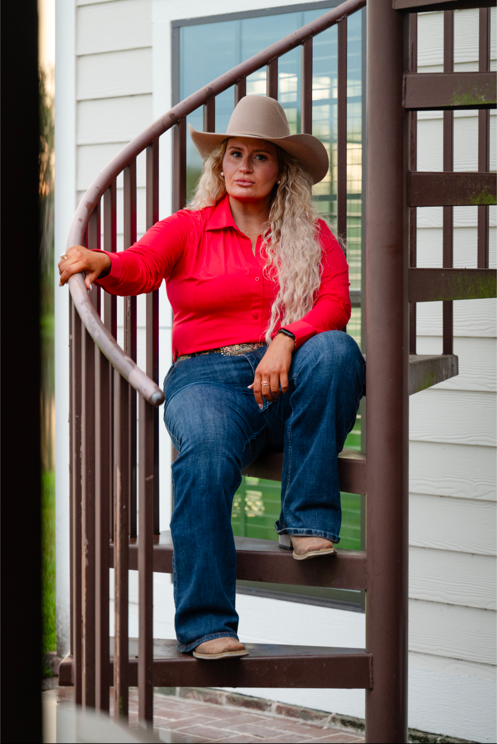Bright Red cooling material pullover