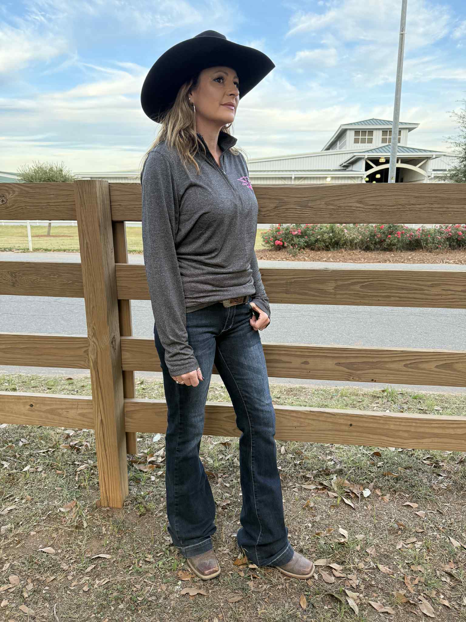 Women's Cool & Dry Heathered Performance Quarter-Zip Pullover